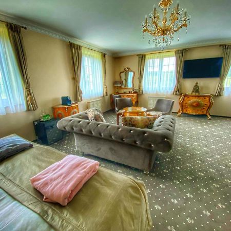 Chateau Sanov Sanov  المظهر الخارجي الصورة