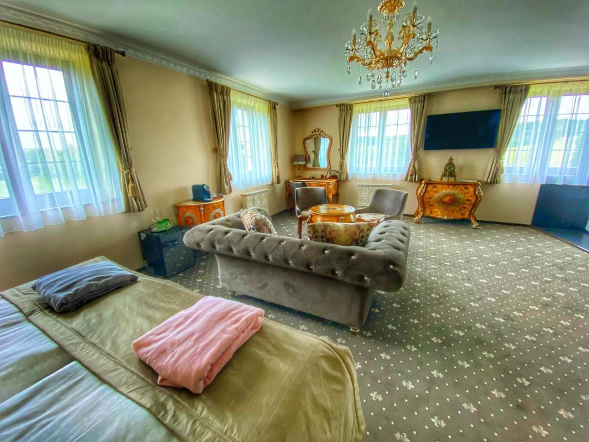 Chateau Sanov Sanov  المظهر الخارجي الصورة